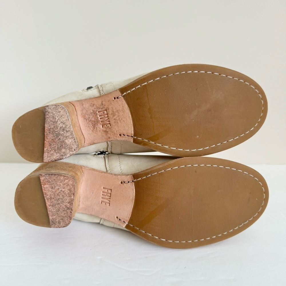 Frye Addie double zip ivory nubuck bootie size 7.5 - Picture 10 of 14